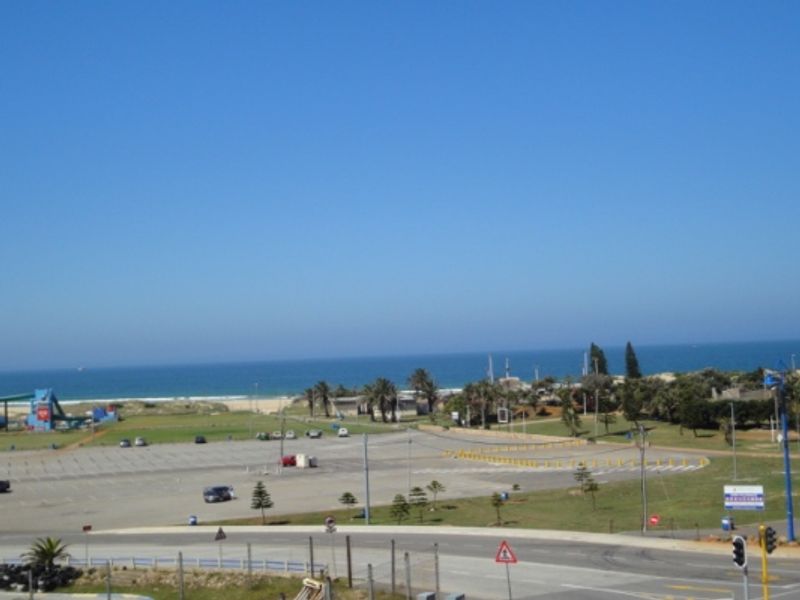 Prime Beachfront Opportunity – Unlock the Potential - Photo 4