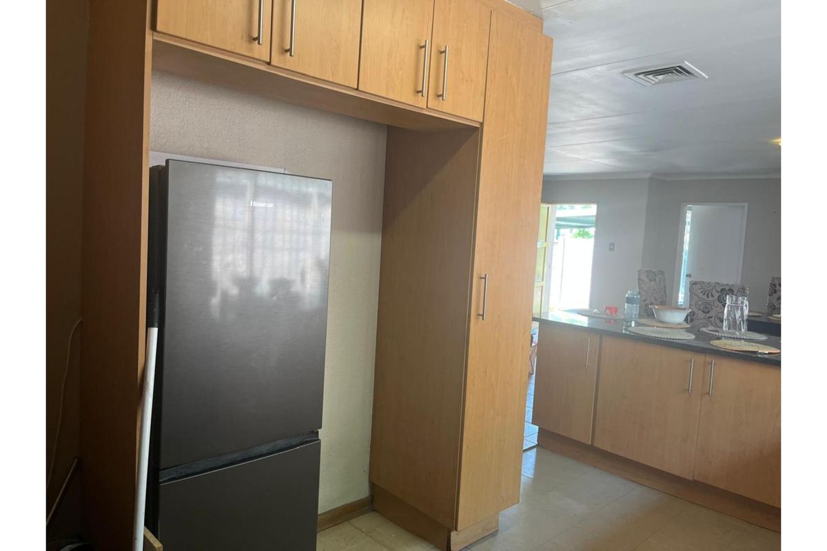 VORNA VALLEY EXT 2, MIDRAND - Photo 5