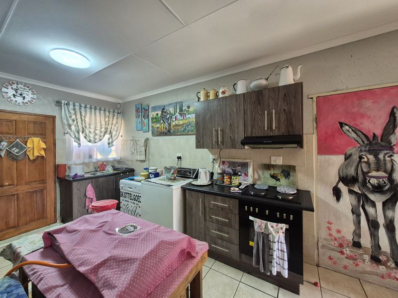 Townhouse For Sale In Secunda - Photo 6