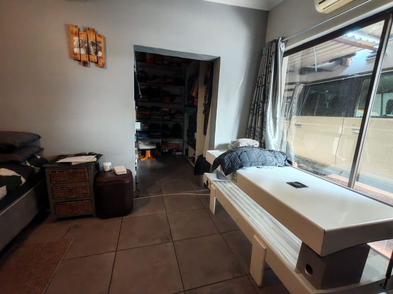 A True Gem! - Photo 6