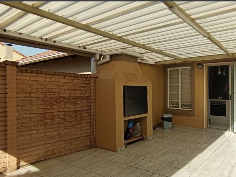 Modern, stylish & affordable - Photo 9