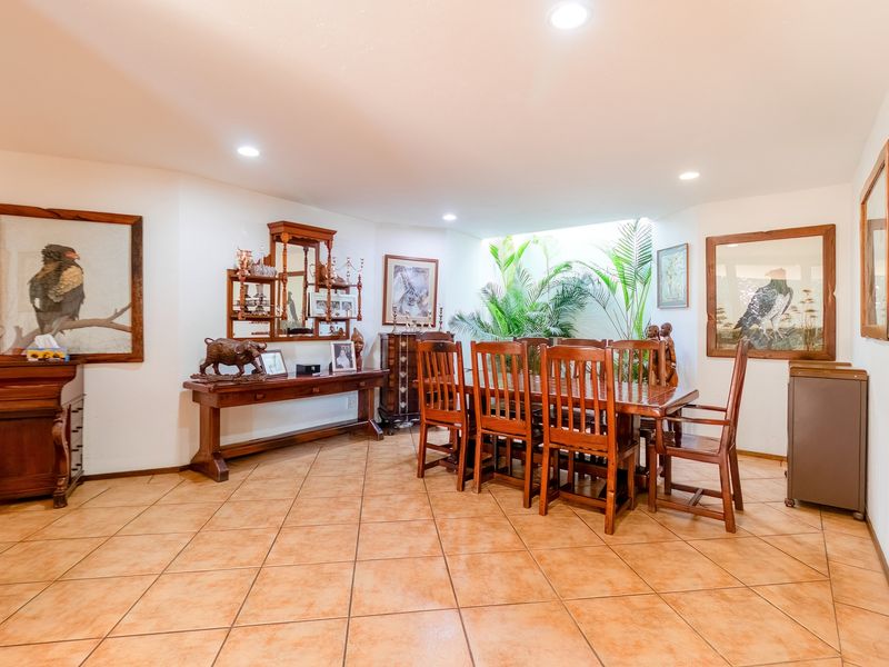 4 Bedroom spacious cluster for sale in Morninghill, Bedfordview - Photo 8