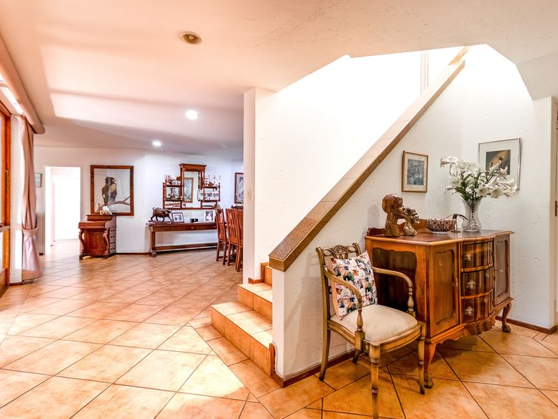 4 Bedroom spacious cluster for sale in Morninghill, Bedfordview - Photo 4