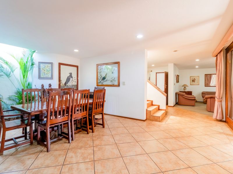 4 Bedroom spacious cluster for sale in Morninghill, Bedfordview - Photo 9