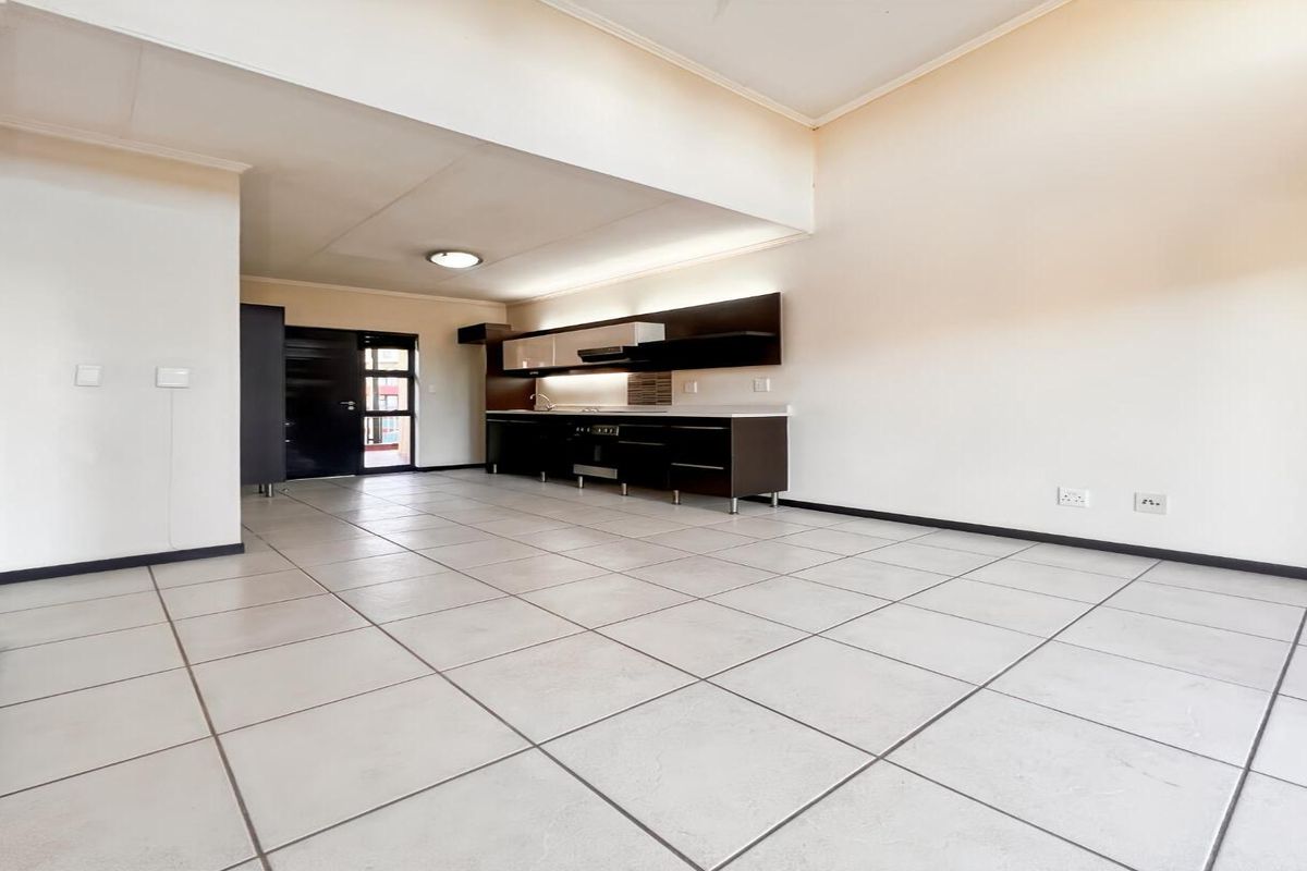 Modern 2-Bedroom Apartment with Exceptional Amenities in Douglasdale - Photo 4