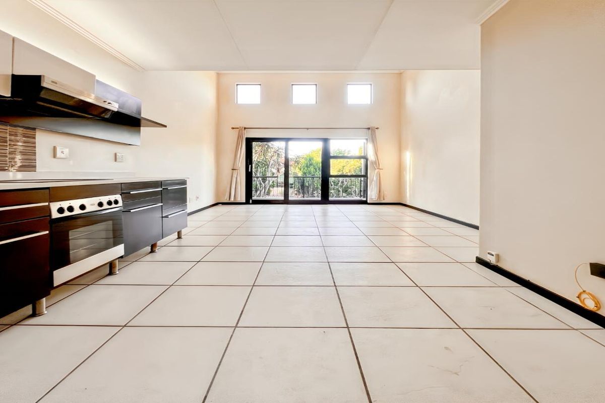 Modern 2-Bedroom Apartment with Exceptional Amenities in Douglasdale - Photo 5