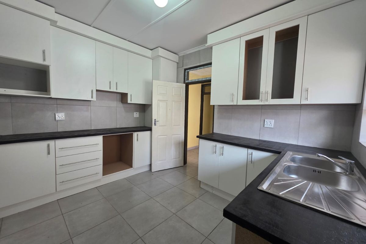 Spacious Family Home with Pool & Large Yard - Photo 4