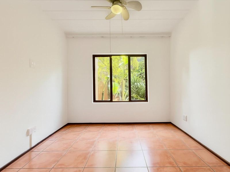 2-Bedroom Apartment in Prime Location – Montecasino Access - Photo 8