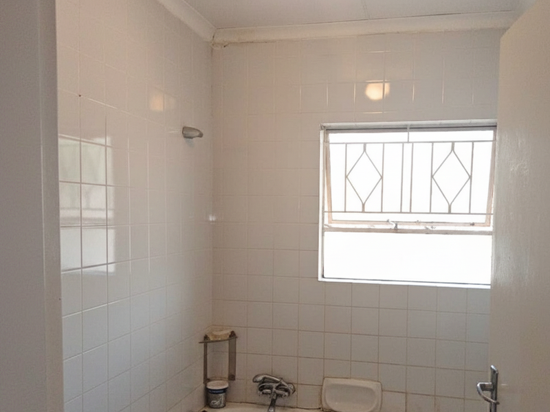 Newly Renovated 2-Bedroom Apartment – Prime Buccleuch Location! - Photo 9