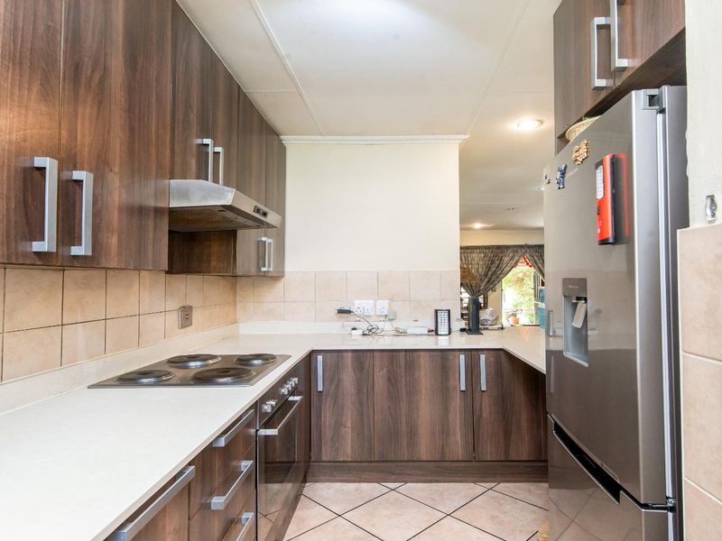 A FAMILY HOME YOU NEED - Photo 4