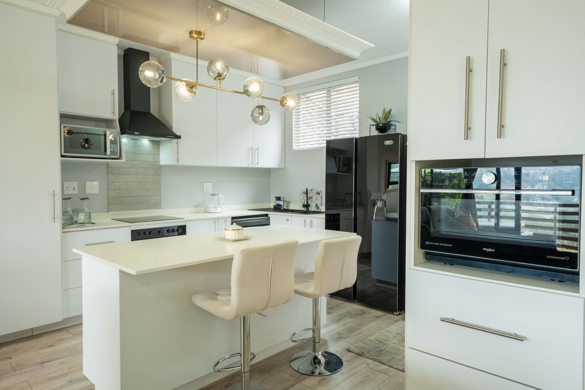 Best Finishes Best Price Best View - Photo 3