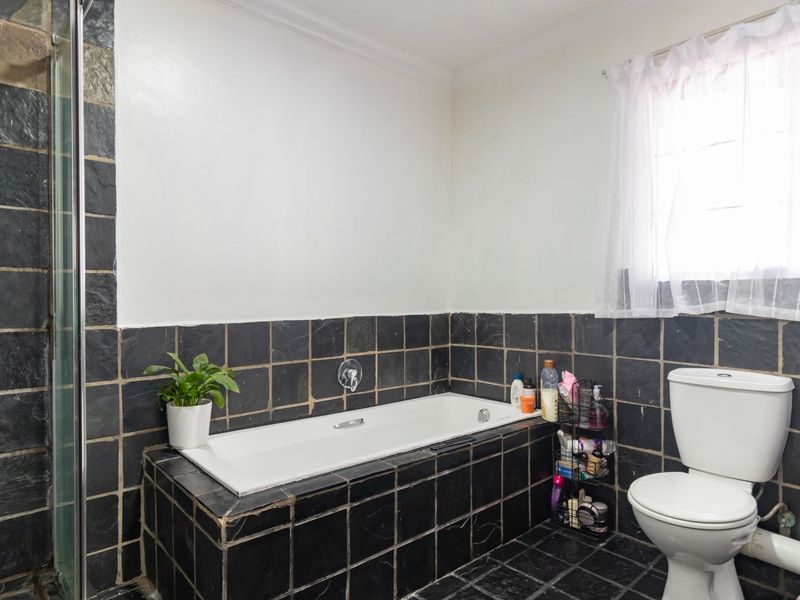 Neat One Bedroom Apartment in Erand Gardens - Photo 7