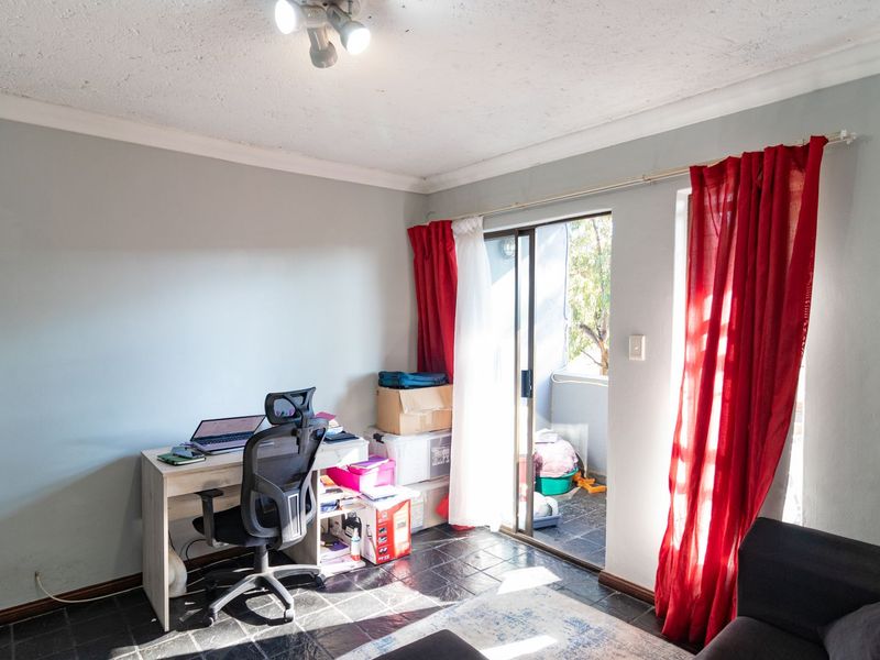 Neat One Bedroom Apartment in Erand Gardens - Photo 5