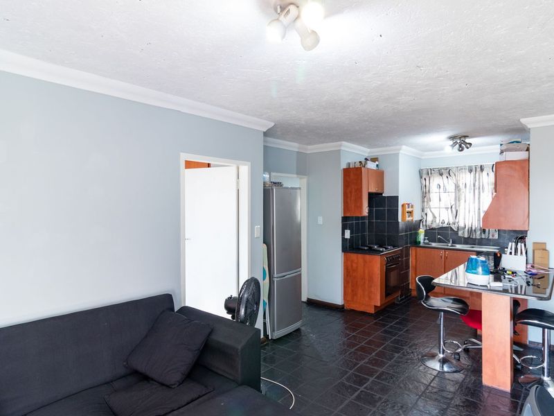 Neat One Bedroom Apartment in Erand Gardens - Photo 2