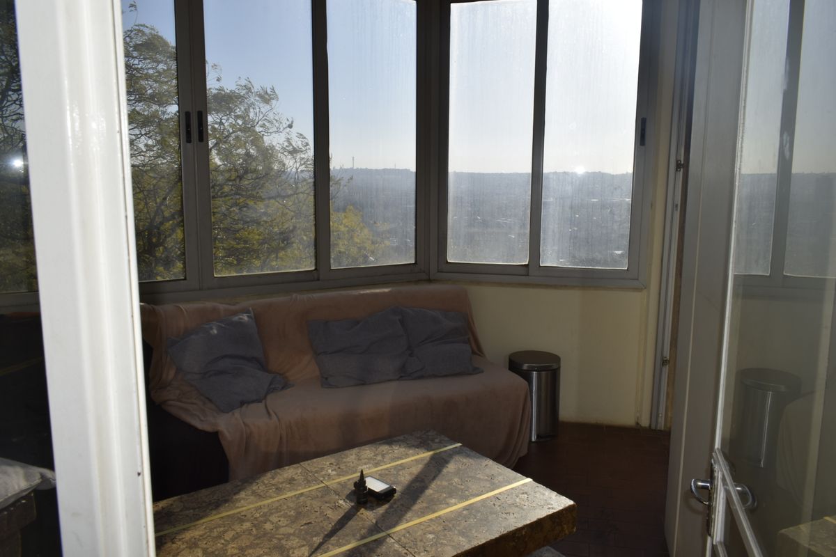 Modern 2 bedroom apartment for sale in Germiston - Photo 3