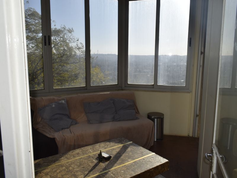 Modern 2 bedroom apartment for sale in Germiston - Photo 3