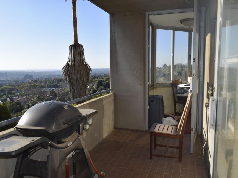 Modern 2 bedroom apartment for sale in Germiston - Photo 4