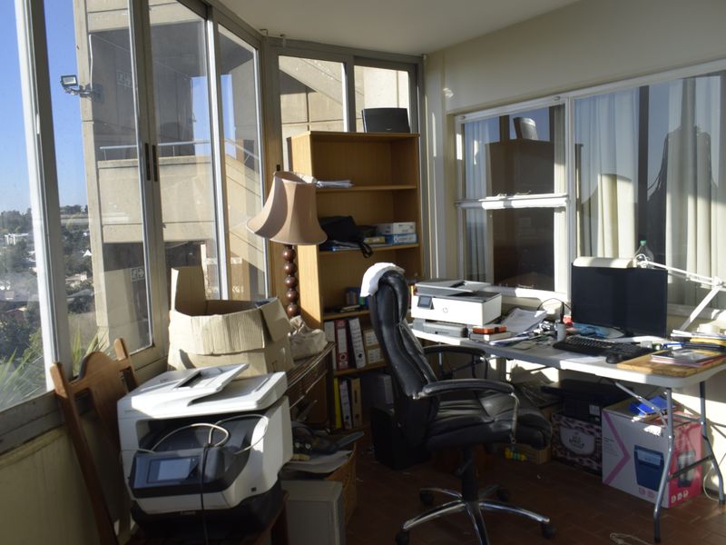 Modern 2 bedroom apartment for sale in Germiston - Photo 8