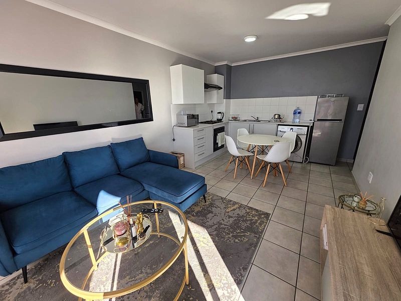 Modern, Secure Apartment for Sale in Parklands, Blouberg - Photo 8