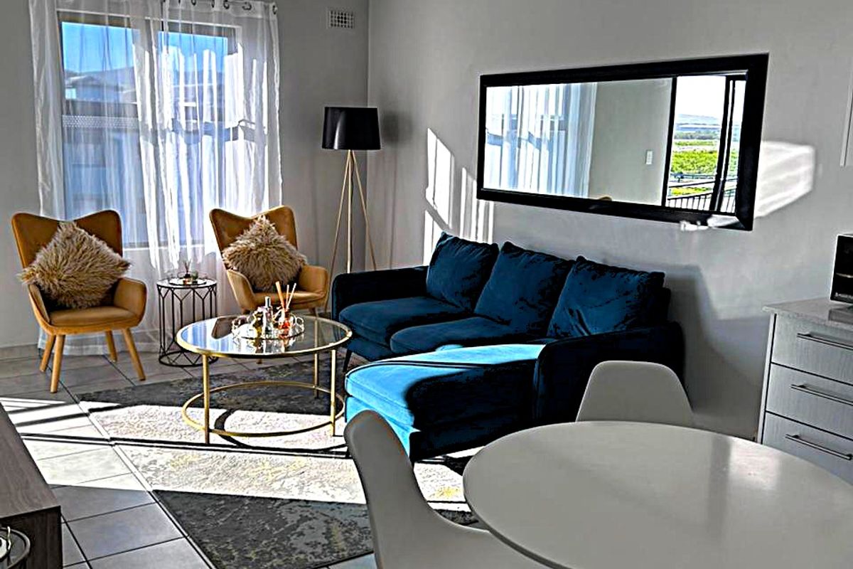 Modern, Secure Apartment for Sale in Parklands, Blouberg - Photo 5