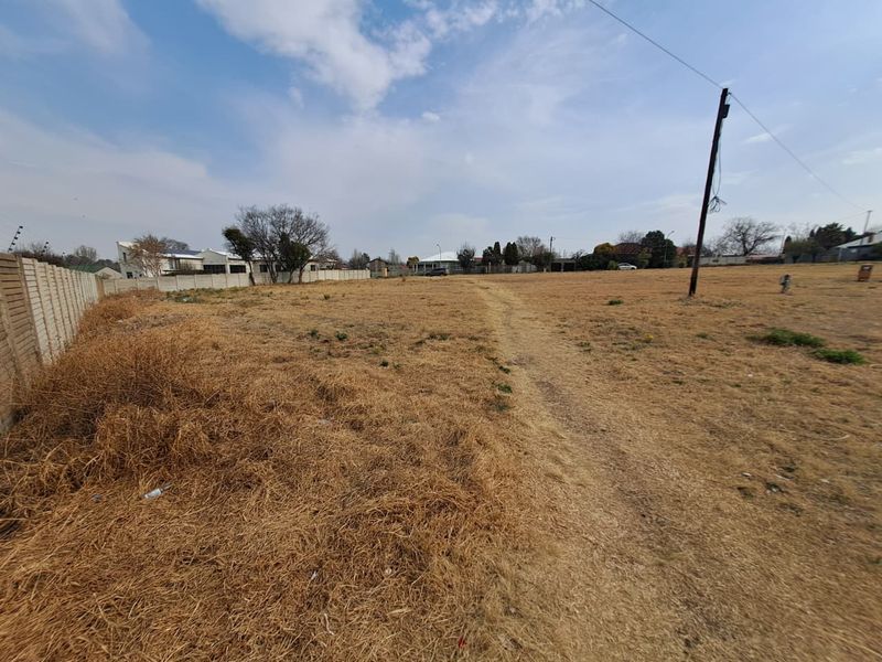 Where Vision Meets Opportunity – Craft a Community in Central’s Beating Heart - Photo 2