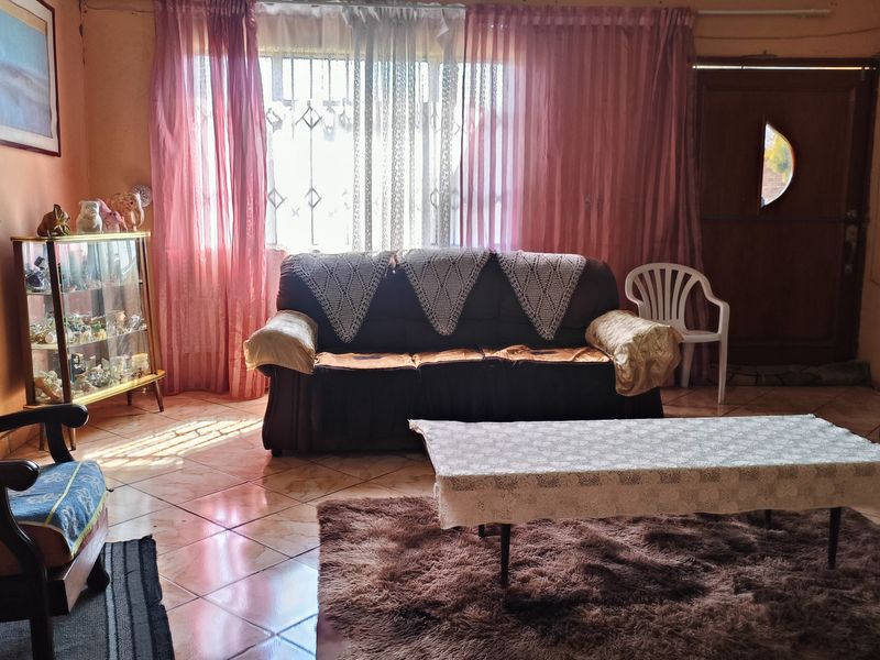 Welcome to stunning  family house - Photo 9