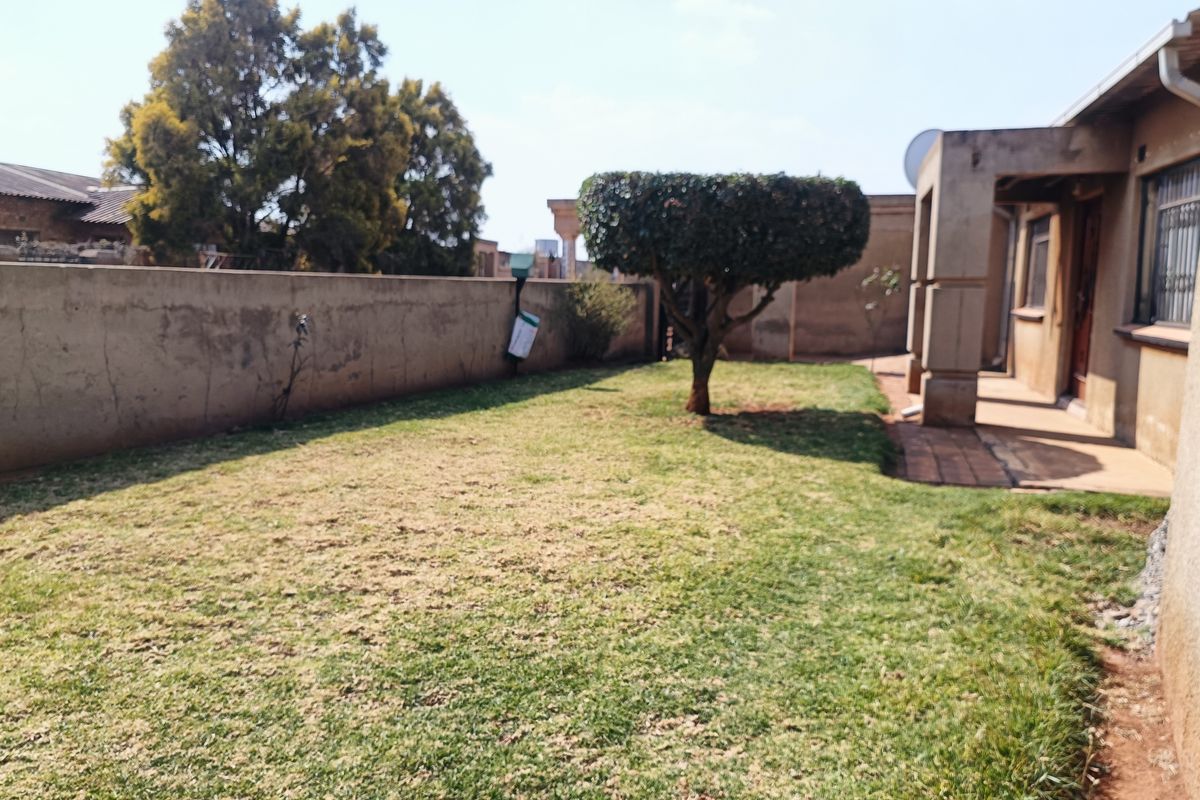 Welcome to stunning  family house - Photo 5