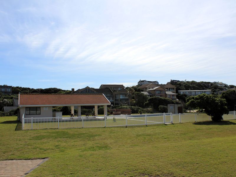 Beachfront Bliss , Your Perfect Coastal Escape in Port Alfred, Eastern Cape - Photo 7