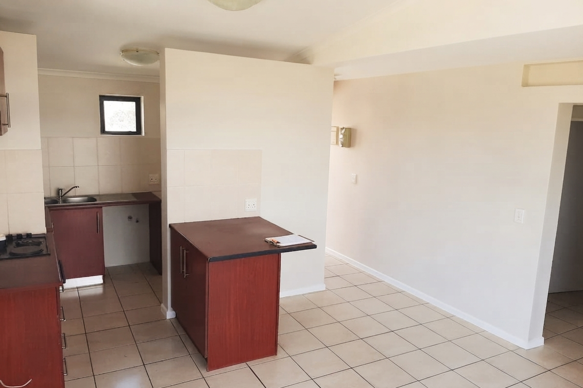 Two-bedroom, two-bathroom apartment to rent in Burgudy Estate - Photo 2