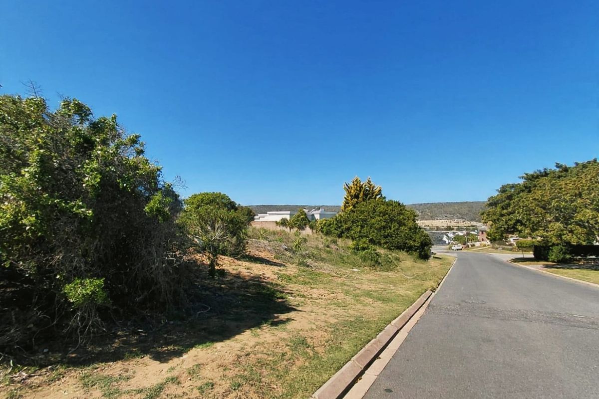 Prime Vacant Stand Available in Popular Stilbaai Heights - Photo 3