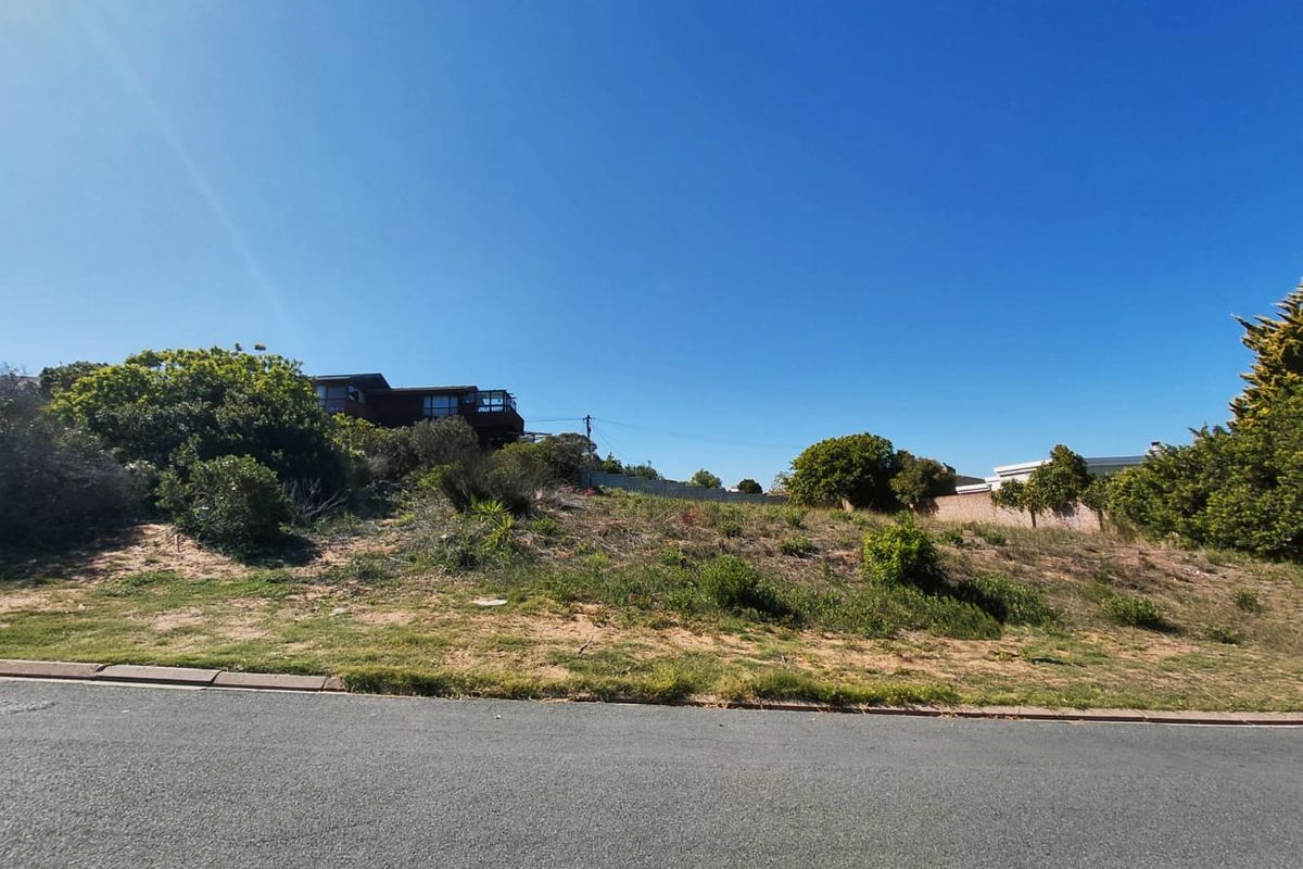 Prime Vacant Stand Available in Popular Stilbaai Heights - Photo 2