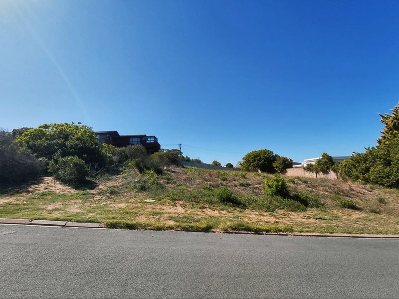 Prime Vacant Stand Available in Popular Stilbaai Heights - Photo 2