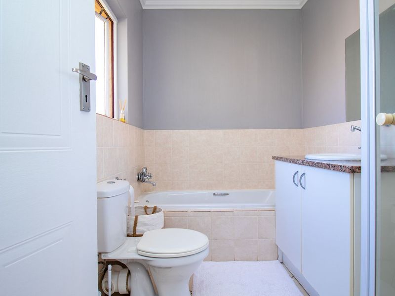 Your Safe Haven in The Coves Lifestyle Estate - Photo 10