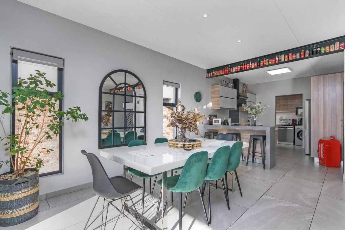 Spotless, Immaculate 3 Bedroom House in The Hutton Estate - Photo 5