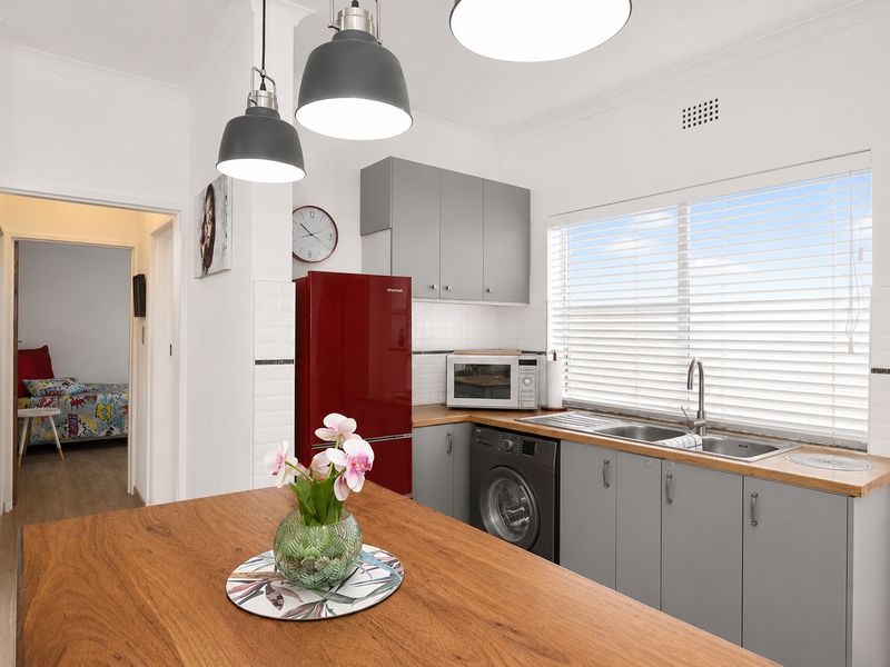 Secure and Stylish Gem in a Beautifully Maintained Complex - Photo 6