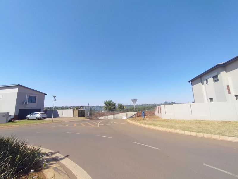 Vacant land for sale in Du Vin Estate, Raslouw, Centurion! - Photo 4