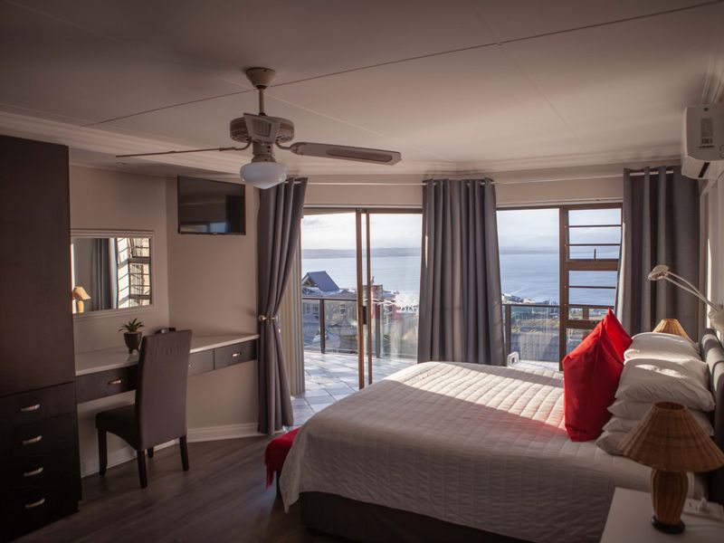 Luxury Multi-Apartment Home with Exceptional Holiday Rental Potential - Photo 10