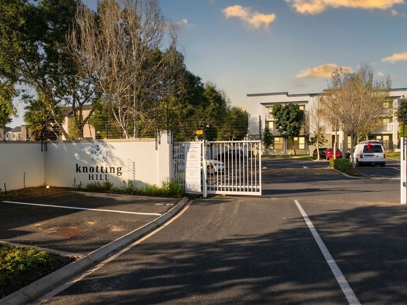 Apartment For Sale In Kraaifontein - Photo 1