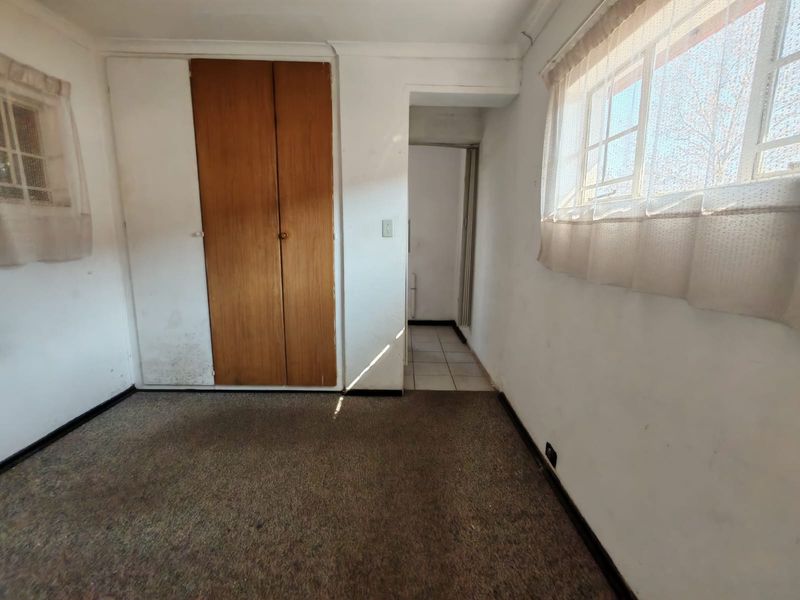 Endless Possibilities! - Photo 3