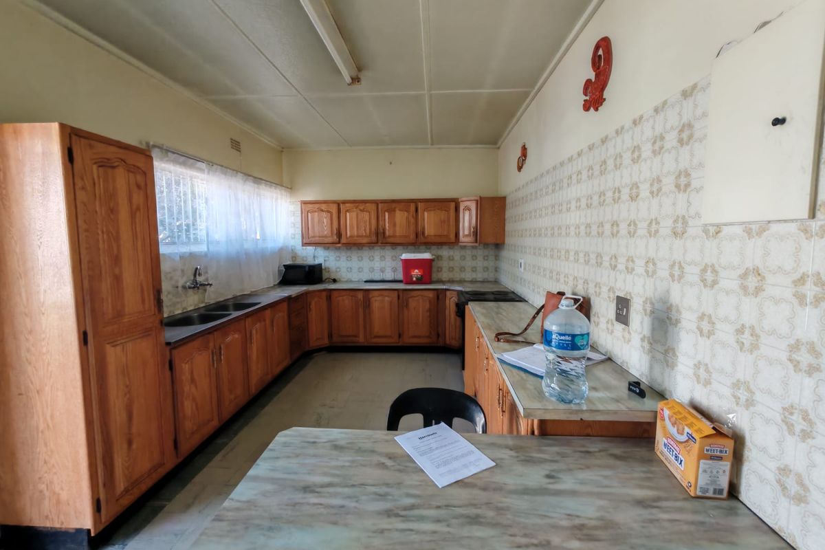 A Home Away from Home! - Photo 3