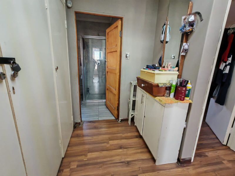 Spacious 3 Bedroom Family Home for Sale in Sasolburg Ext 10 - Photo 4