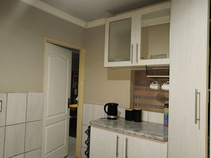 Discover Your Dream Home in Boitumelo, Sebokeng - Photo 4