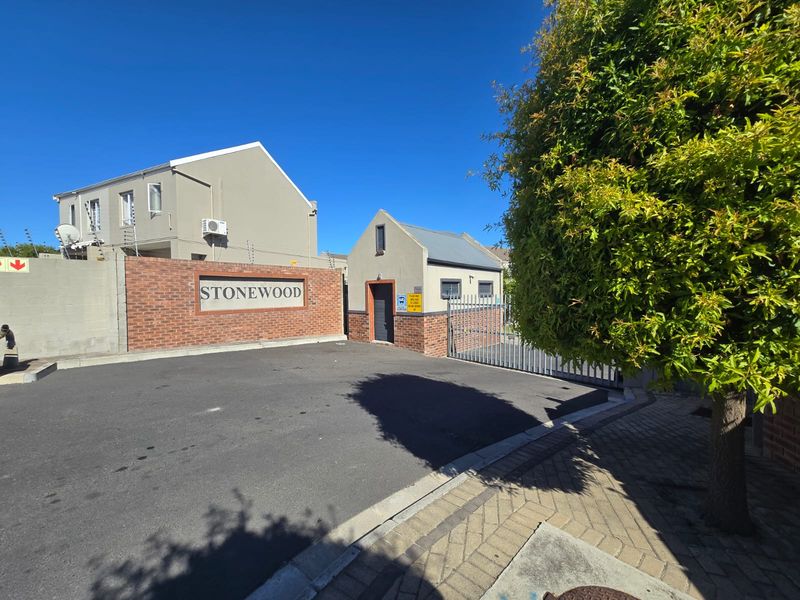 GROUND-FLOOR FLAT AVAILABLE TO RENT IN STONEWOOD COMPLEX, BRACKENFELL SOUTH - Photo 1