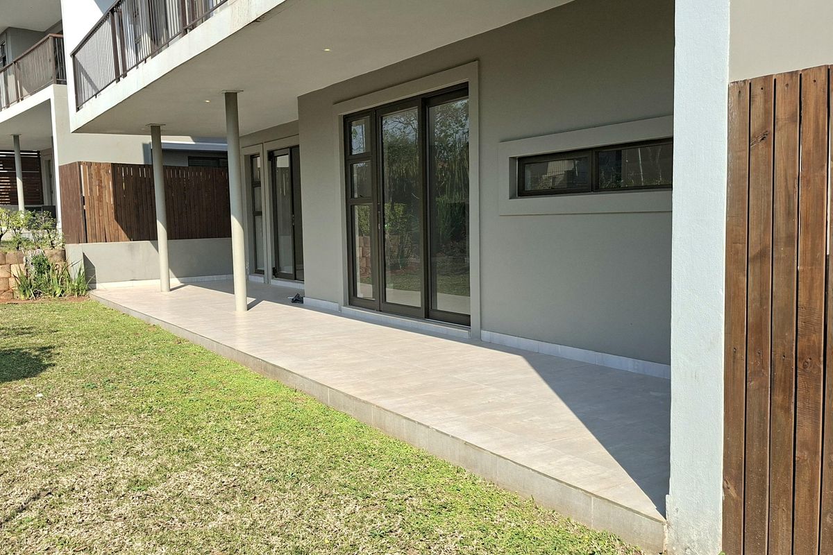 Ultra-Modern Luxury in Izinga Ridge - Photo 3