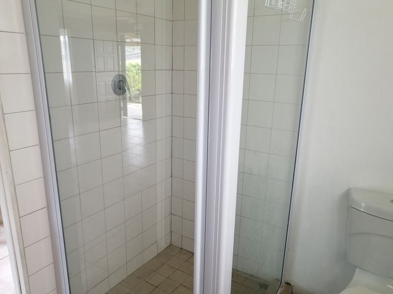 Coastal cottage at Seavale - Photo 9