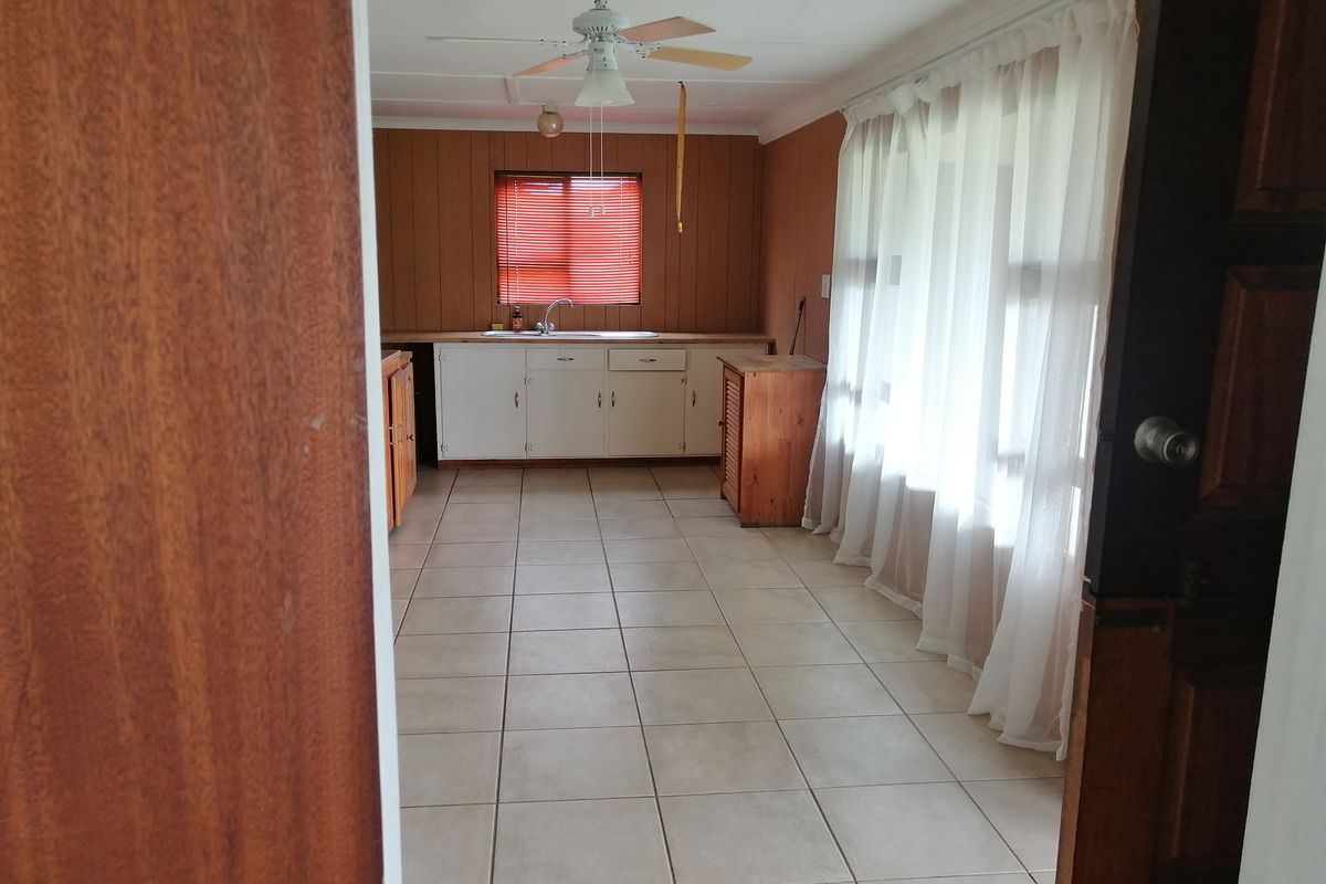 Coastal cottage at Seavale - Photo 3