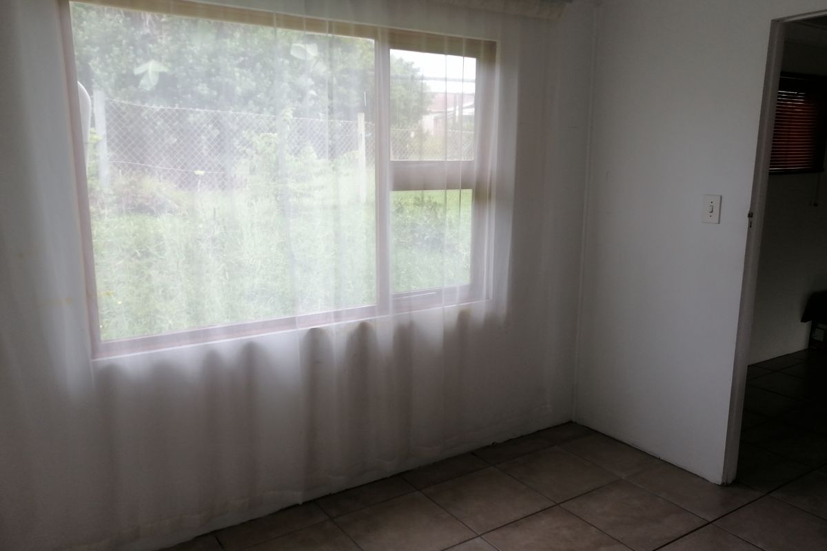 Coastal cottage at Seavale - Photo 5