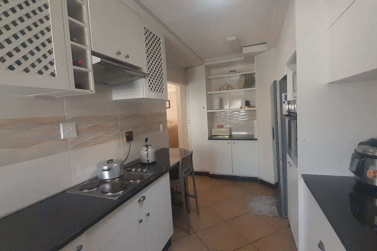 Modern 3-Bedroom Unit in Secure Sharon Park Complex - Photo 4