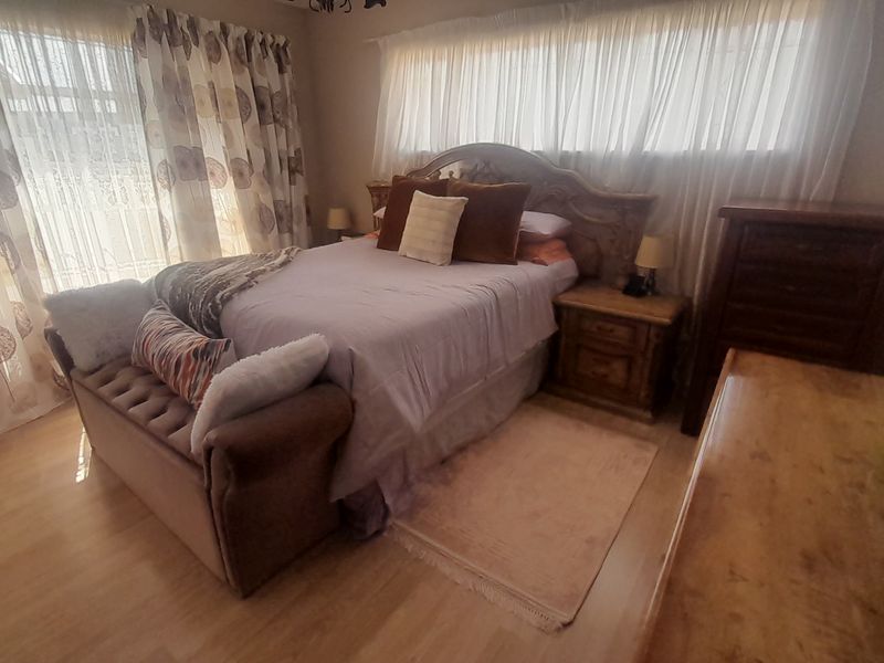 Modern 3-Bedroom Unit in Secure Sharon Park Complex - Photo 9