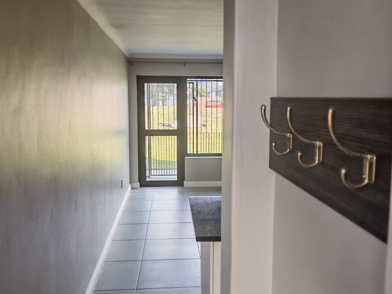 Ground Floor 2-Bedroom Apartment | Available Immediately - Photo 3